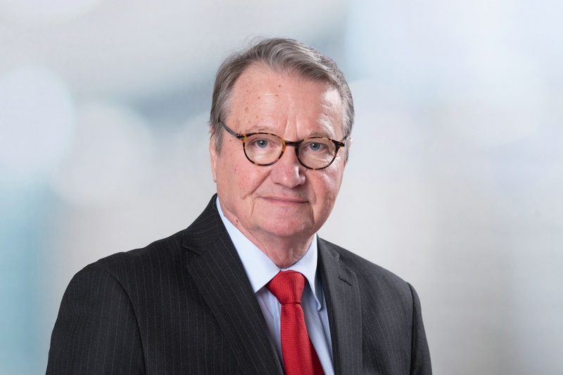 Dr. Helmut Zeglovits